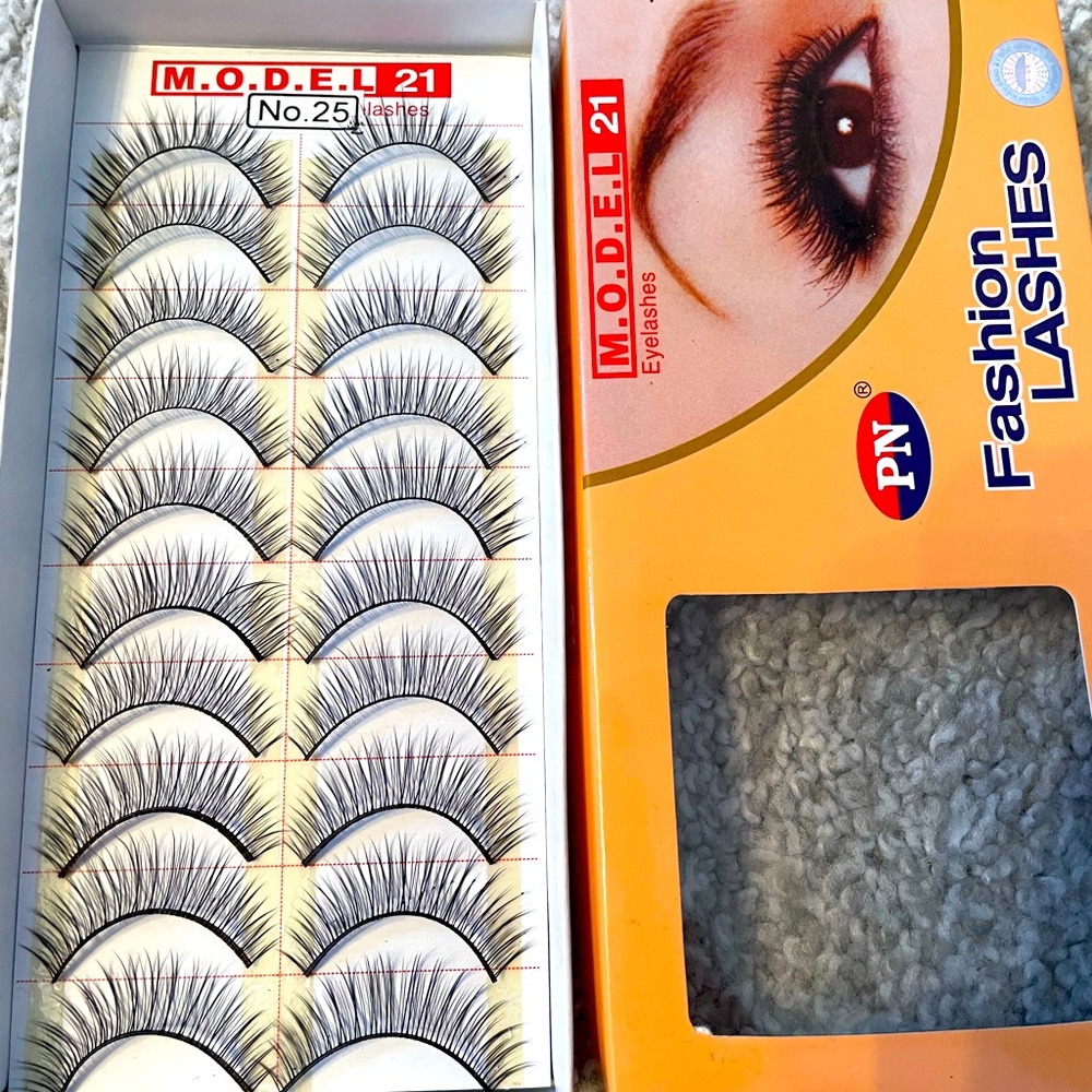 Eyelashes